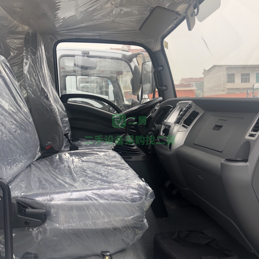 出售21年的東風10方工地抑塵灑水車