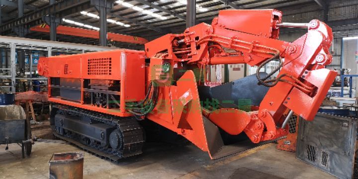 出售二手犁程科技120扒渣鏟運機