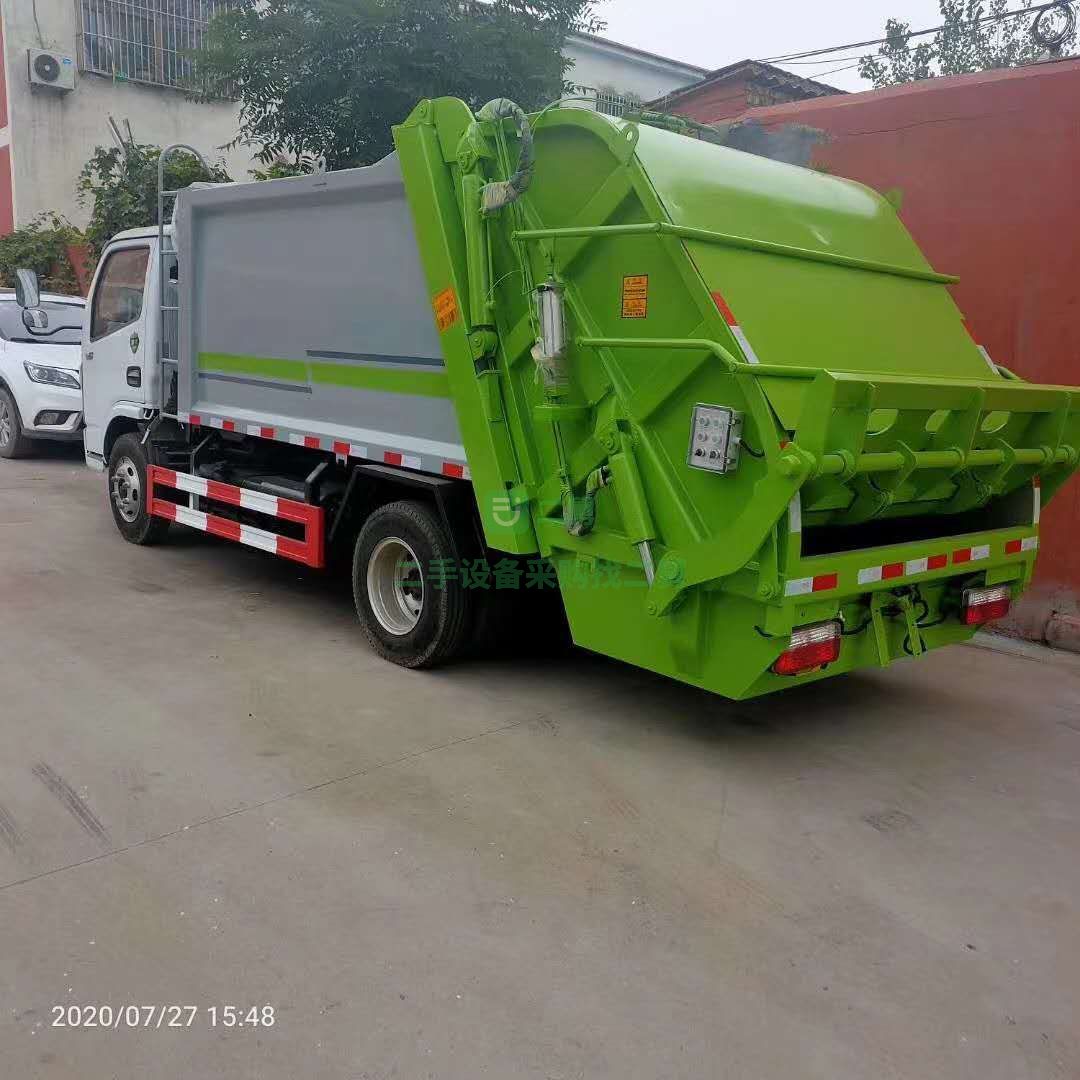 出售國六東風多利卡D6.115馬力5方壓縮垃圾車3308軸距