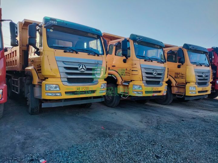 出售二手九成新的重汽豪翰國五排放340馬力5.6米自卸車