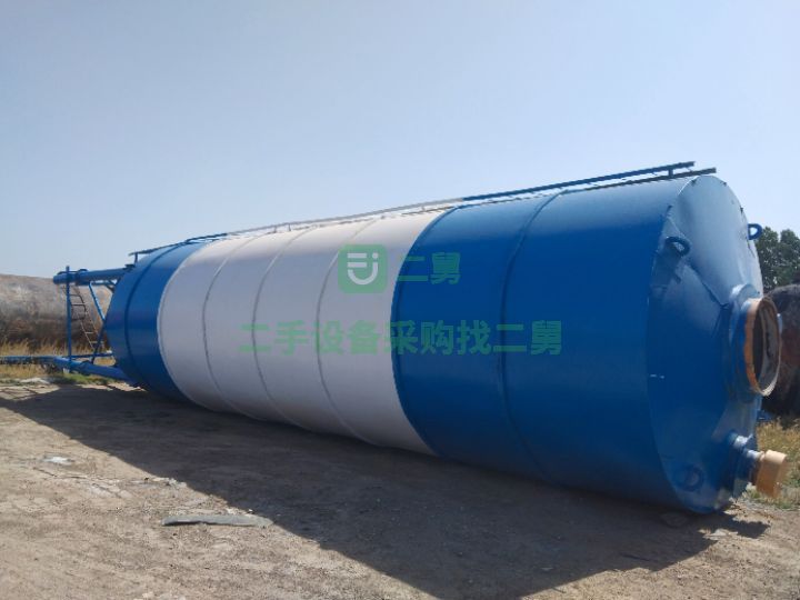 二手九成新的200噸水泥罐