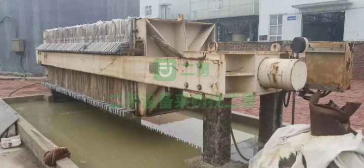 出售二手九成新的騰飛150平方壓濾機