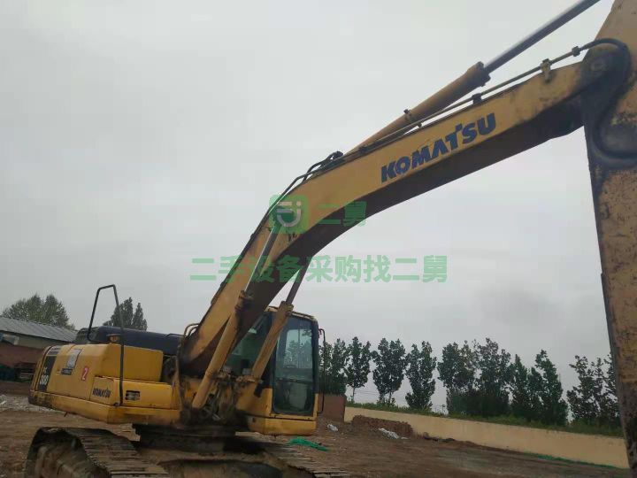 北京出售二手八成新的小松300-7挖掘機