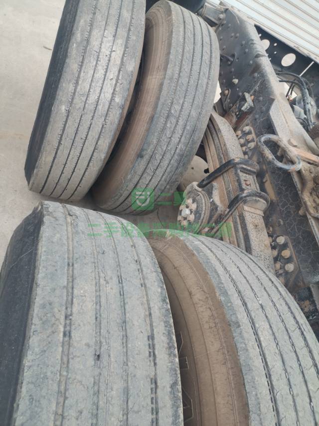 出售18年2月陜汽德龍國五430馬力牽引車