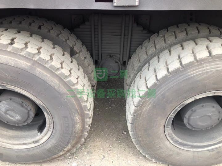 出售德龍X3000前四后八430馬力自卸車