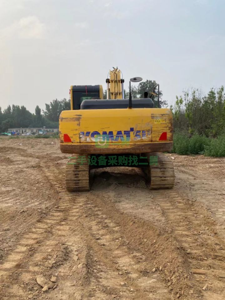 出售12年小松PC200-8MO挖掘機，個人土方車，原版原漆，大件無憂