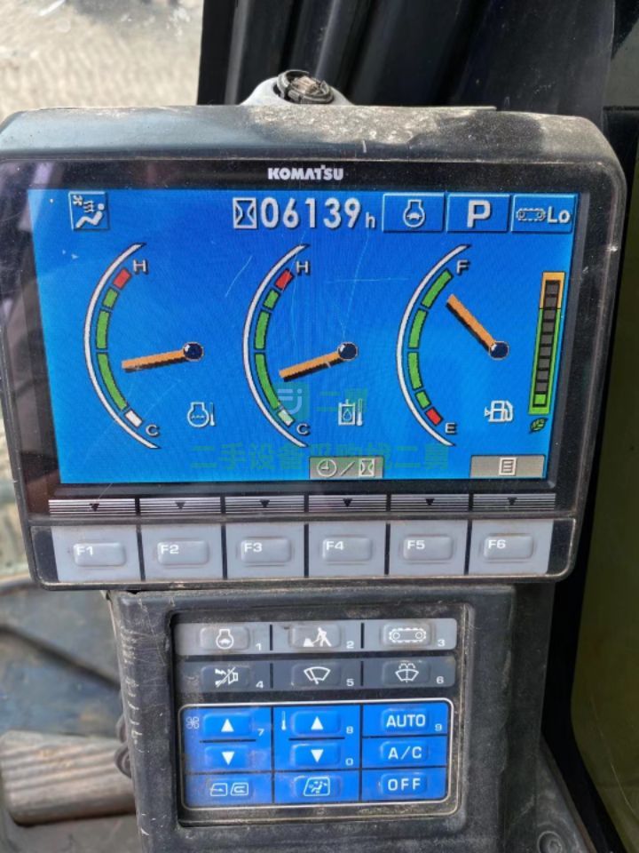 出售12年小松PC200-8MO挖掘機，個人土方車，原版原漆，大件無憂