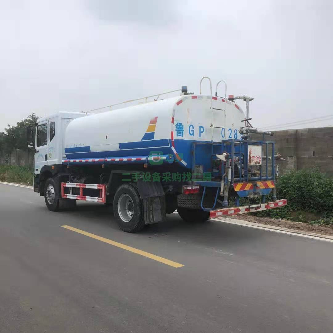 出售康機6缸180馬力14方罐體灑水車