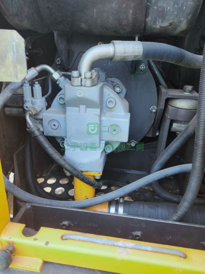 出售三一75/9個人挖掘機土方機，工作4400小時，大件沒動，車況無憂