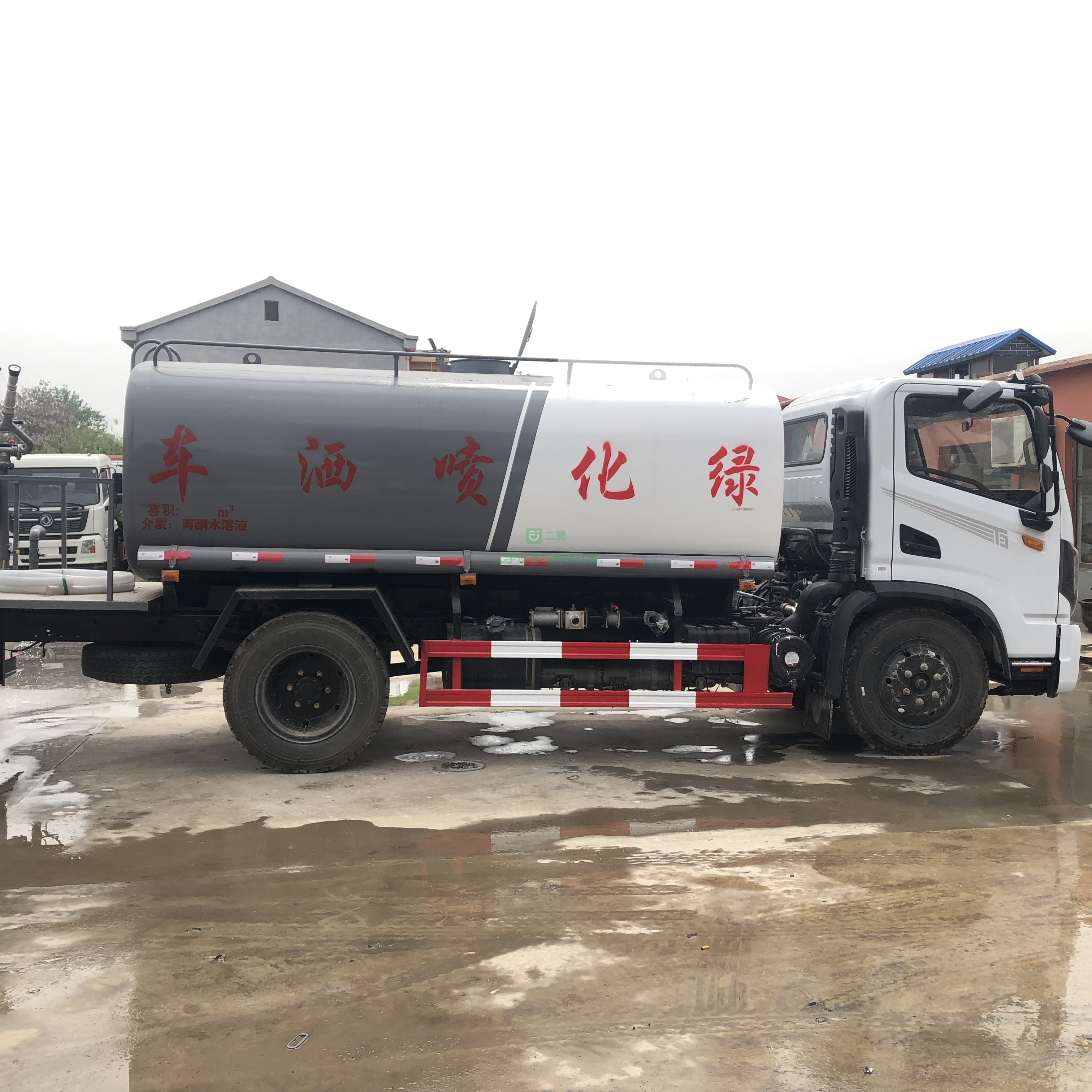 出售國六排放東風華神T1十立方灑水車
