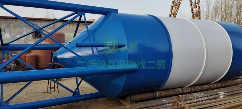 出售二手八成新的鎮江1.7x4.2米硫化罐
