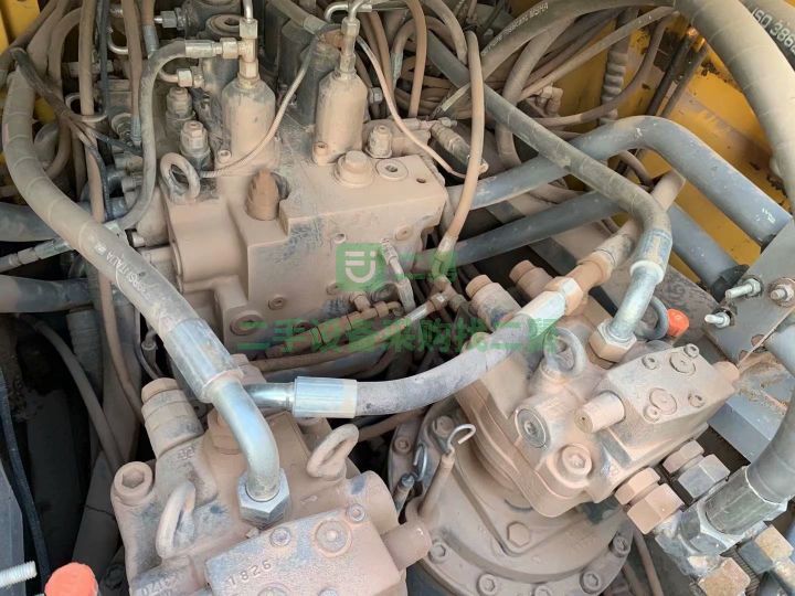 出售徐工470挖掘機一臺，手續齊全，大件沒動，全車原版動作協調