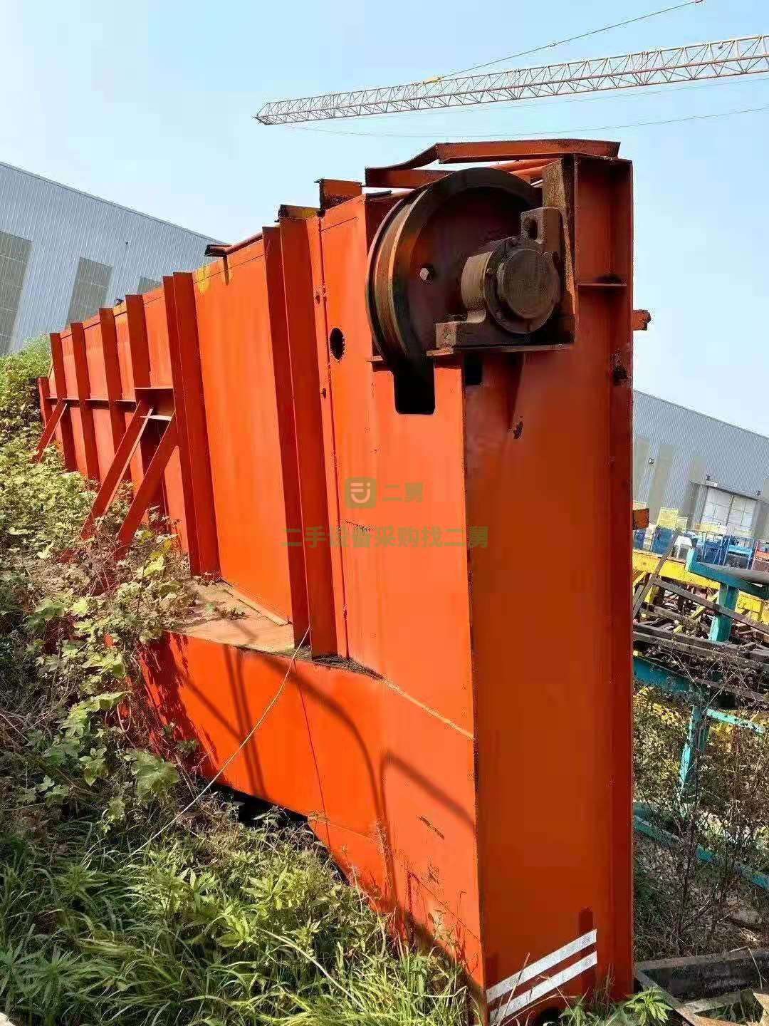 出售QD雙梁二手10噸行車，跨度28.5米