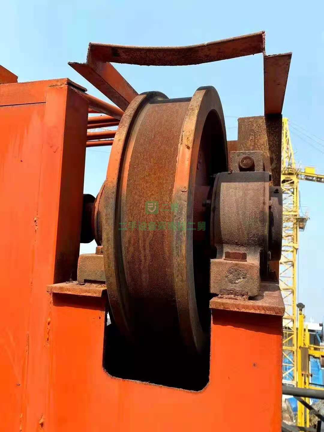 出售QD雙梁二手10噸行車，跨度28.5米