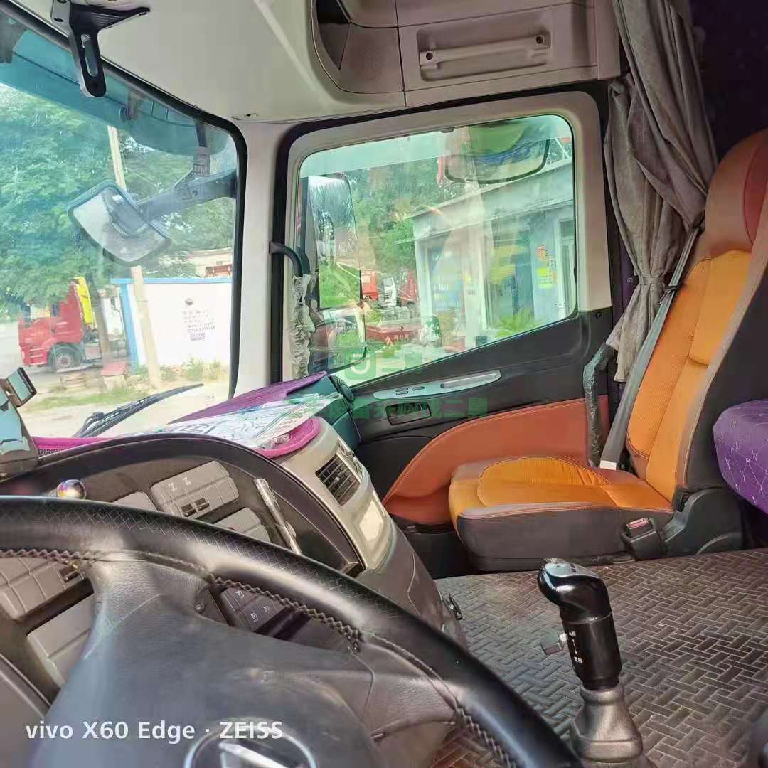 出售2019年8月份 的歐曼GTL牽引車430馬力