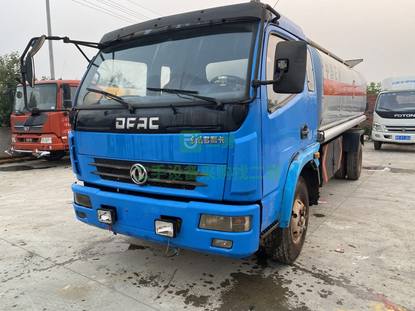 河北出售10噸東風多利卡4102朝柴流動加油車