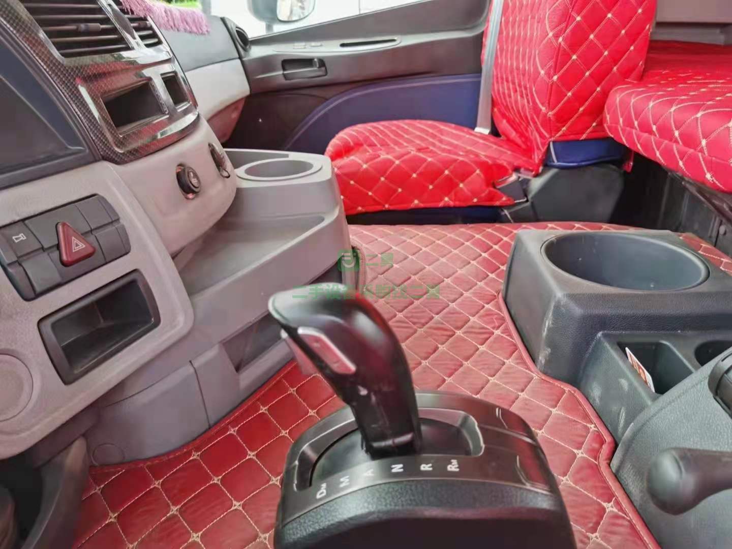 出售2020年8月歐曼GTL牽引車460馬力ZF自動擋