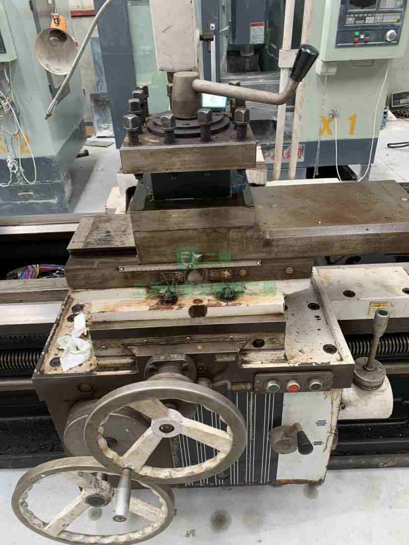 出售精品沈陽61100B普通車床一臺(tái)