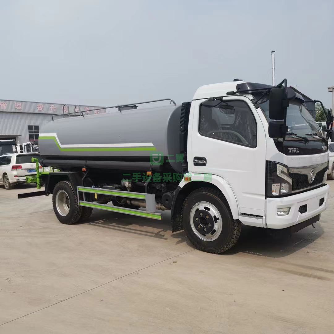 出售十方東風福瑞卡F7灑水車云內150馬力825R20鋼絲輪胎