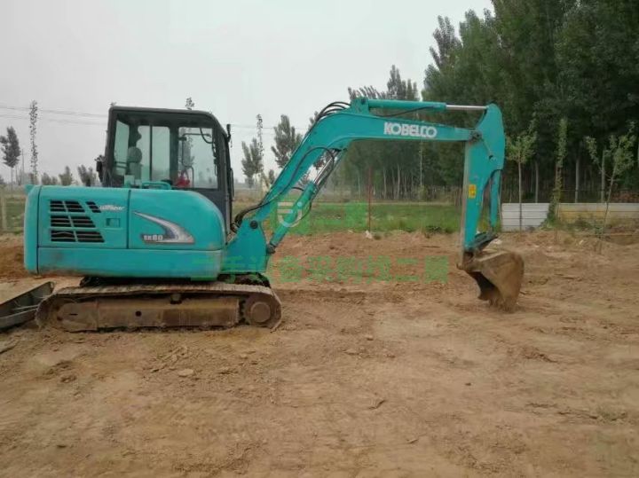 出售神鋼60挖掘機(jī)純土方?jīng)]有打過(guò)錘，車況性能無(wú)憂，大件沒(méi)動(dòng)過(guò)