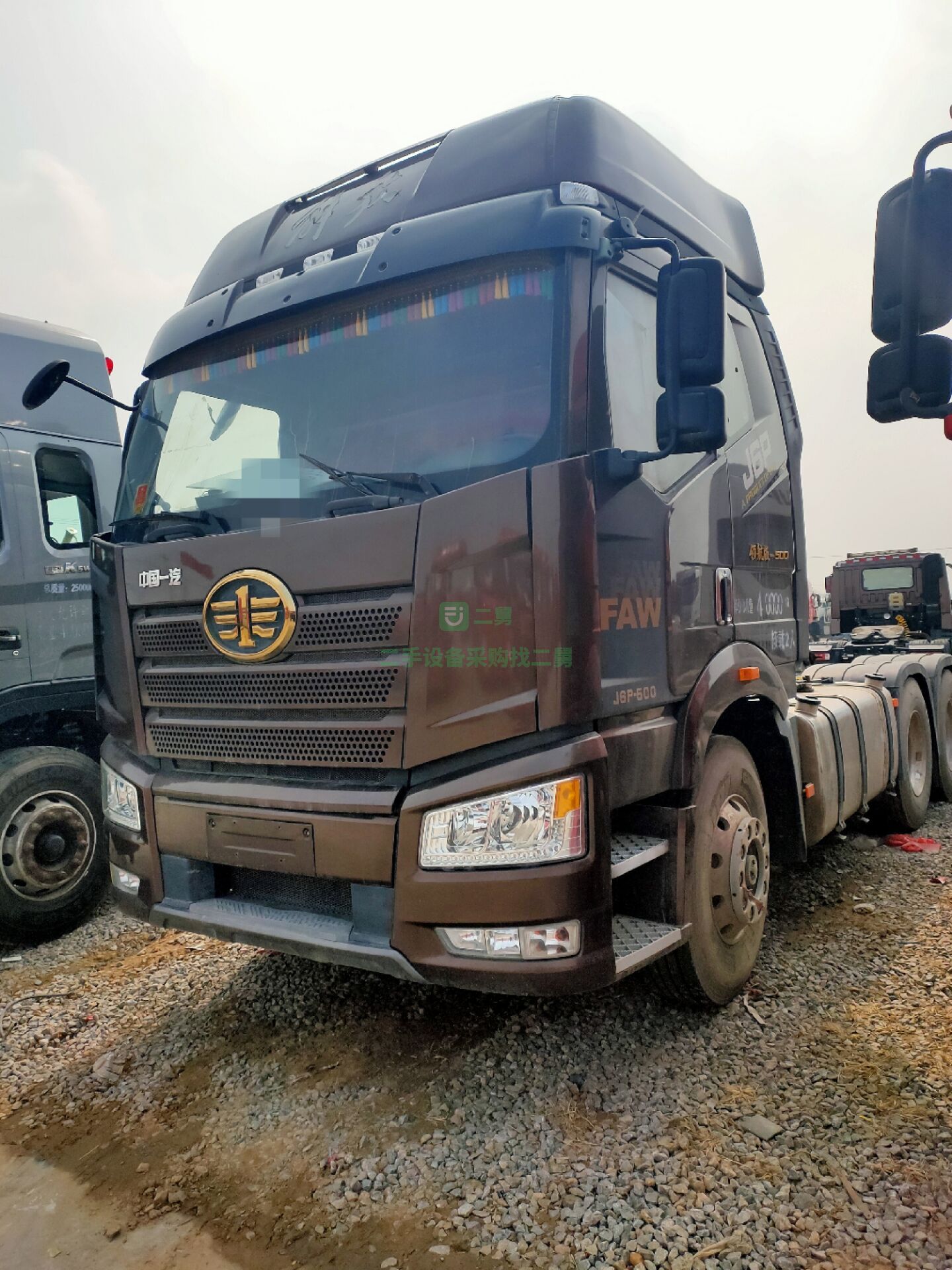出售2019國四解放j6雙驅牽引車