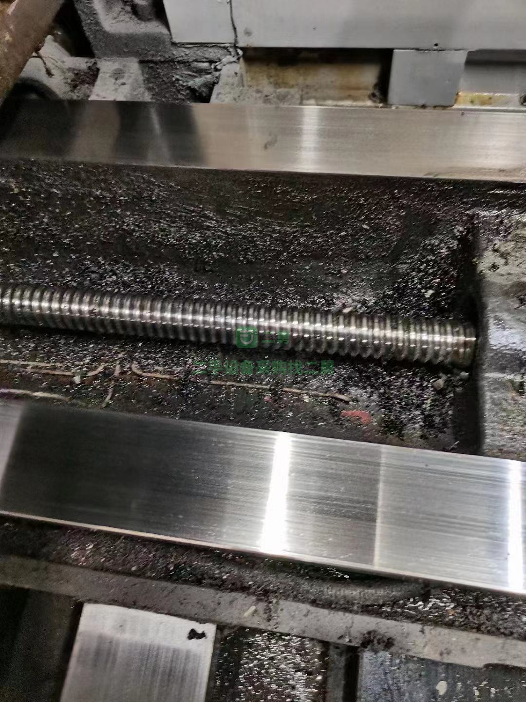 出售二手臺灣友佳610A加工中心