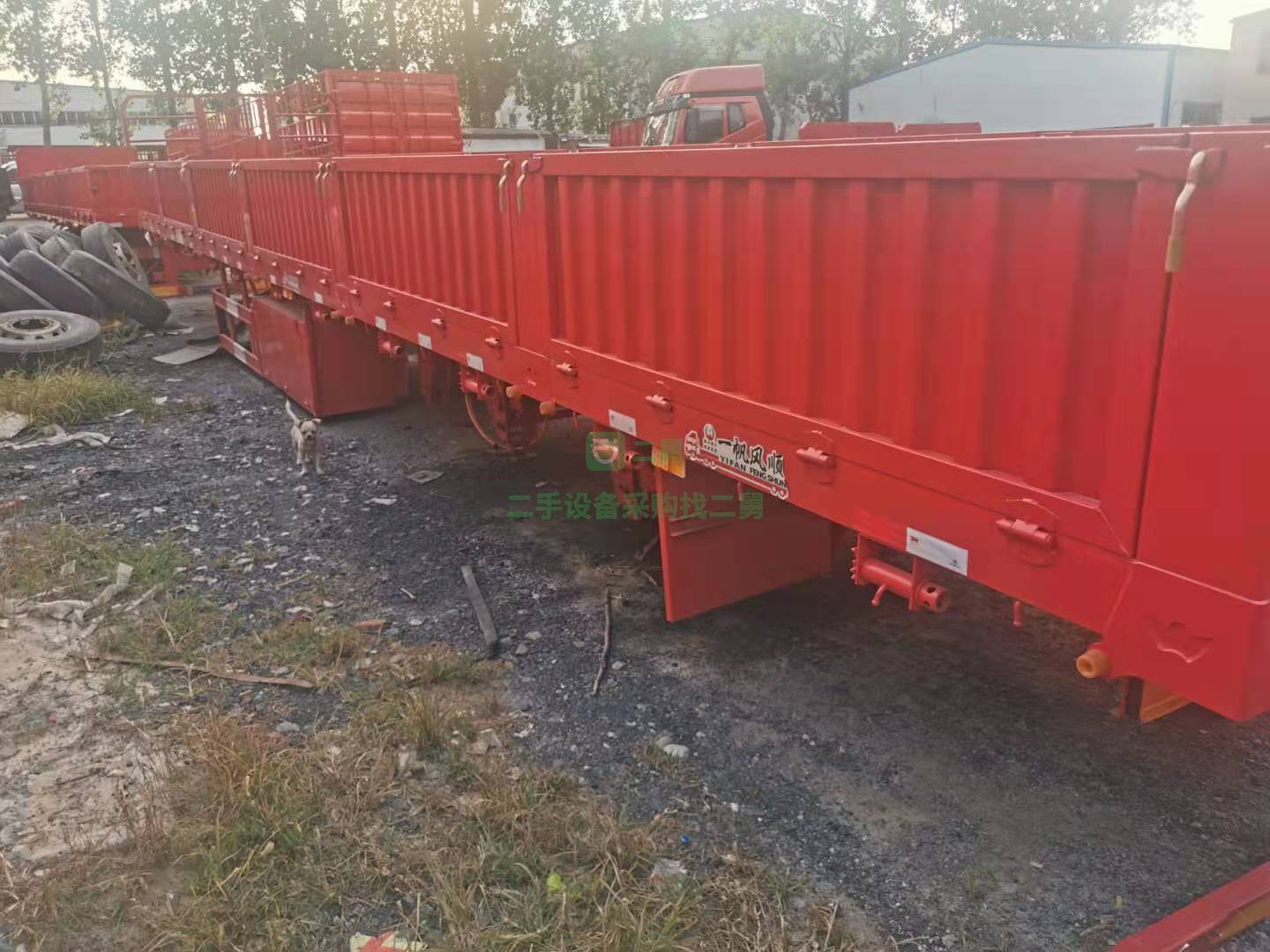 出售13米新車側(cè)翻，表箱，庫存都有現(xiàn)車