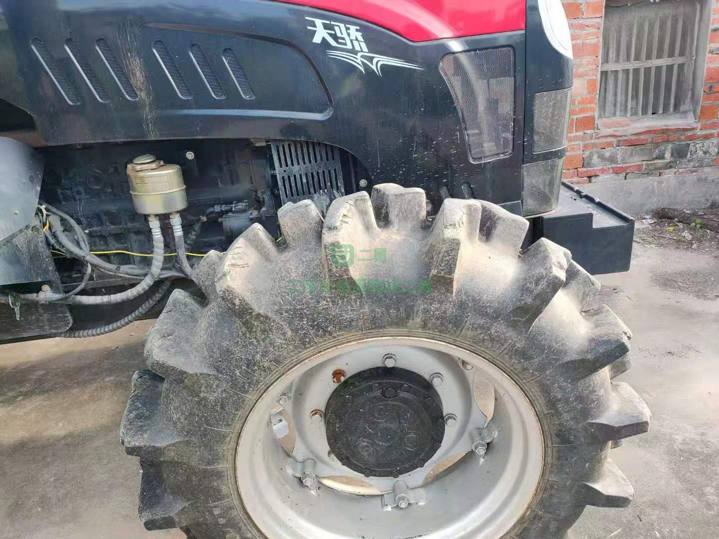 出售拖拉機2019年東方紅1204六缸機