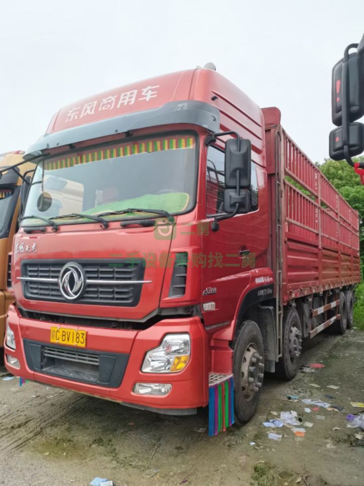 出售天龍前四后八350馬力，帶全保，16年11月，國四貨車