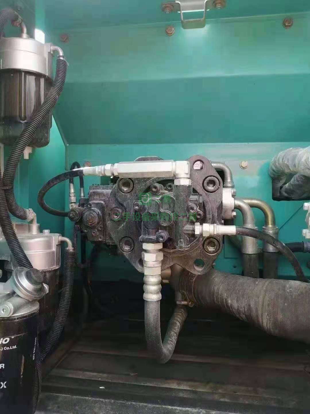 出售精品神鋼200D挖掘機，車況好，速度快，油耗低