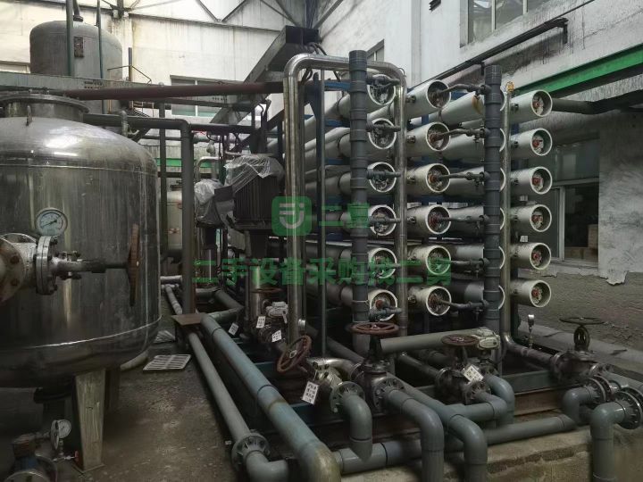出售二手八成新的工業(yè)鍋爐