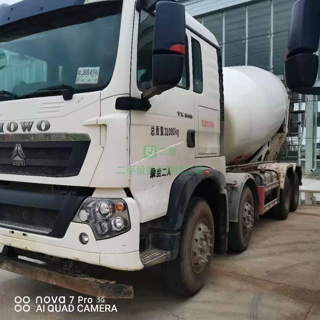 出售2020年豪沃TX輕量化大12方攪拌車，亞特上裝，340