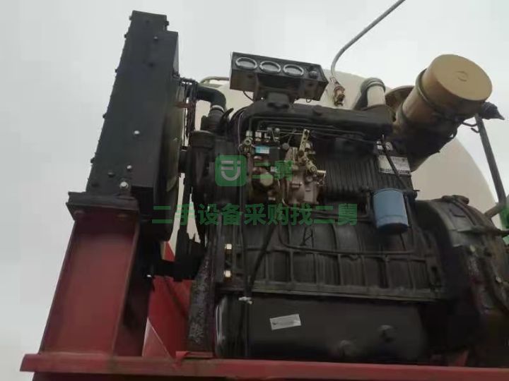 出售一臺恩信牌38立方水泥罐車庫存新車