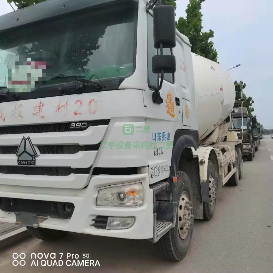 出售2018年2月份豪沃大20方攪拌車，瑞江上裝