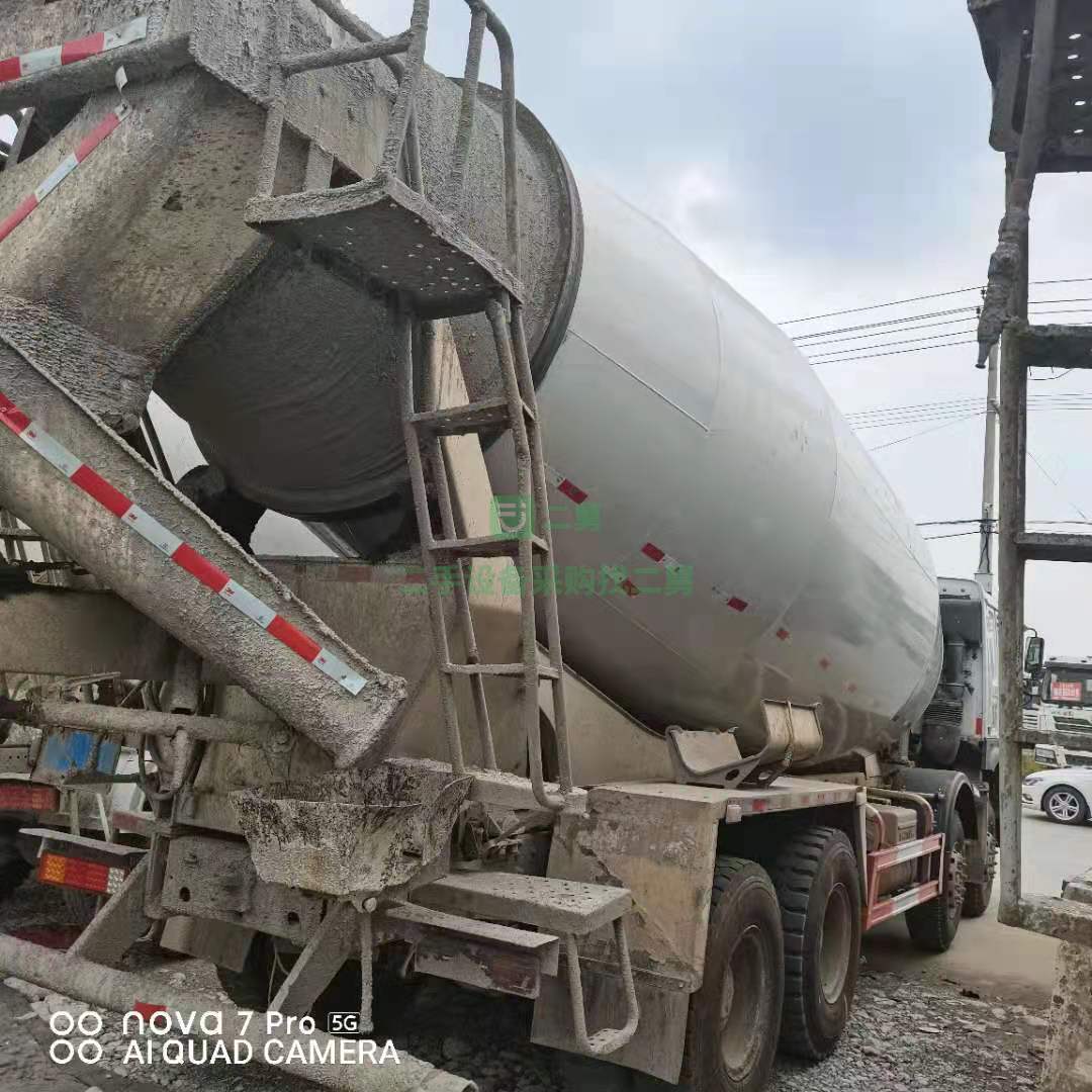 出售國四2016年5月豪沃大20方攪拌車，唐鴻上裝