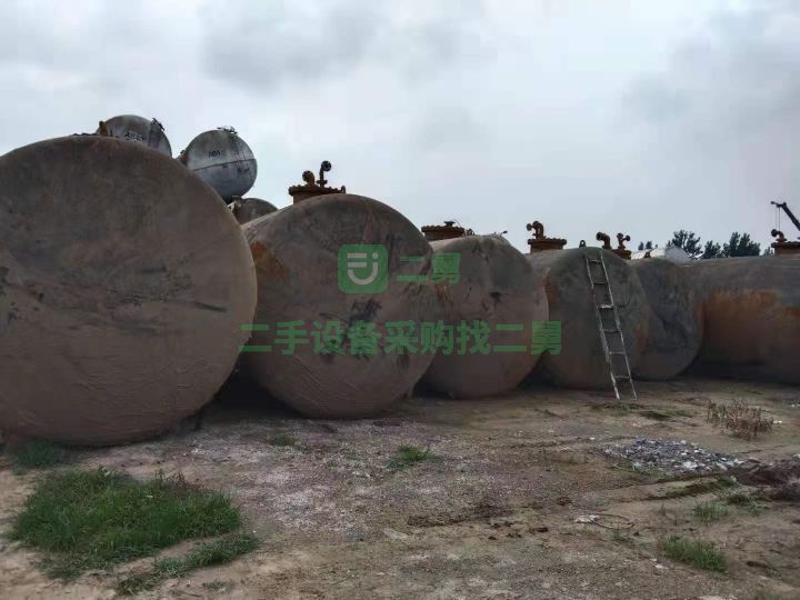 出售二手國標50/30立方油罐