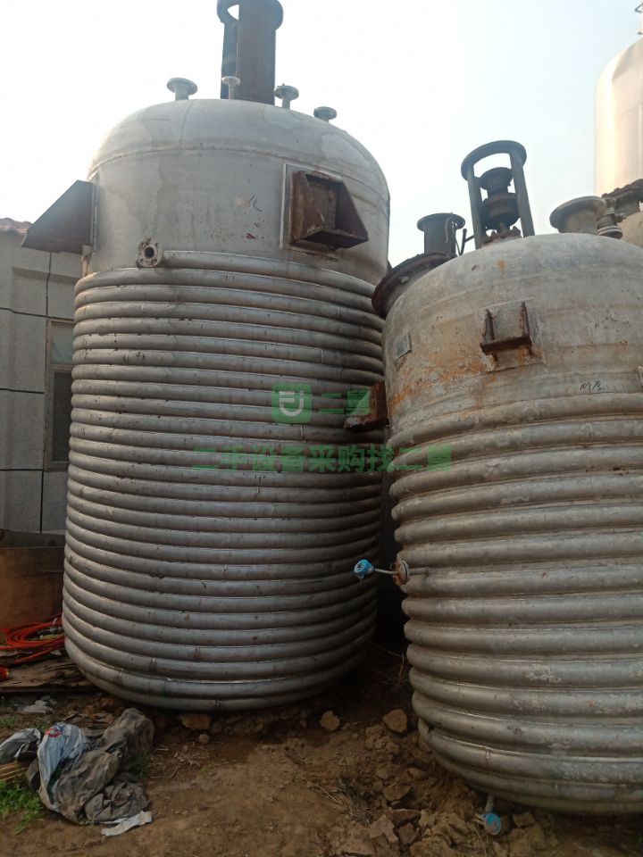 出售二手的6立方不銹鋼乳品發酵罐