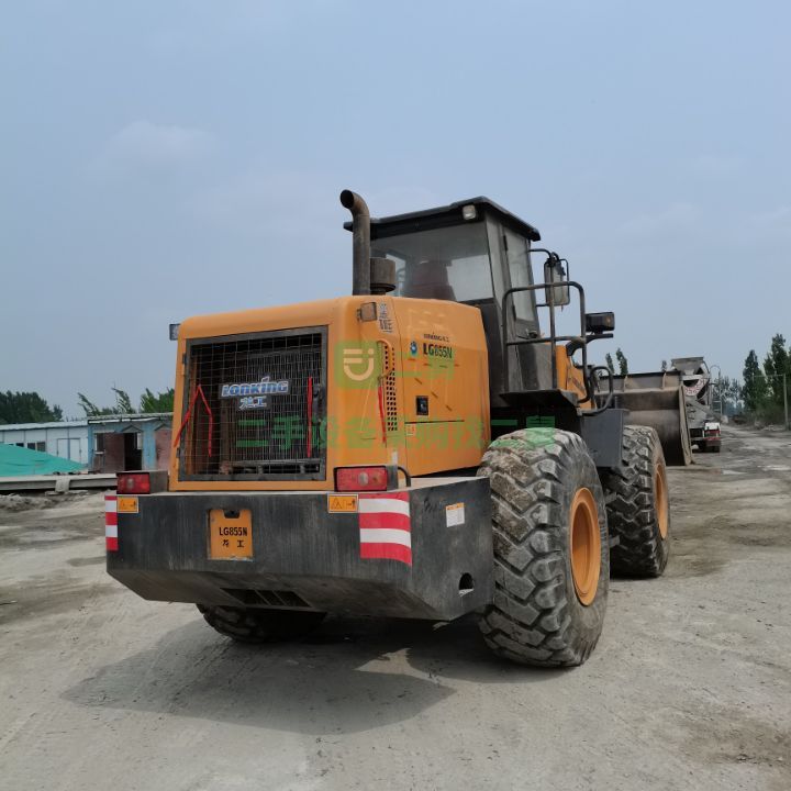 河北出售9成新電噴龍工855N裝載機