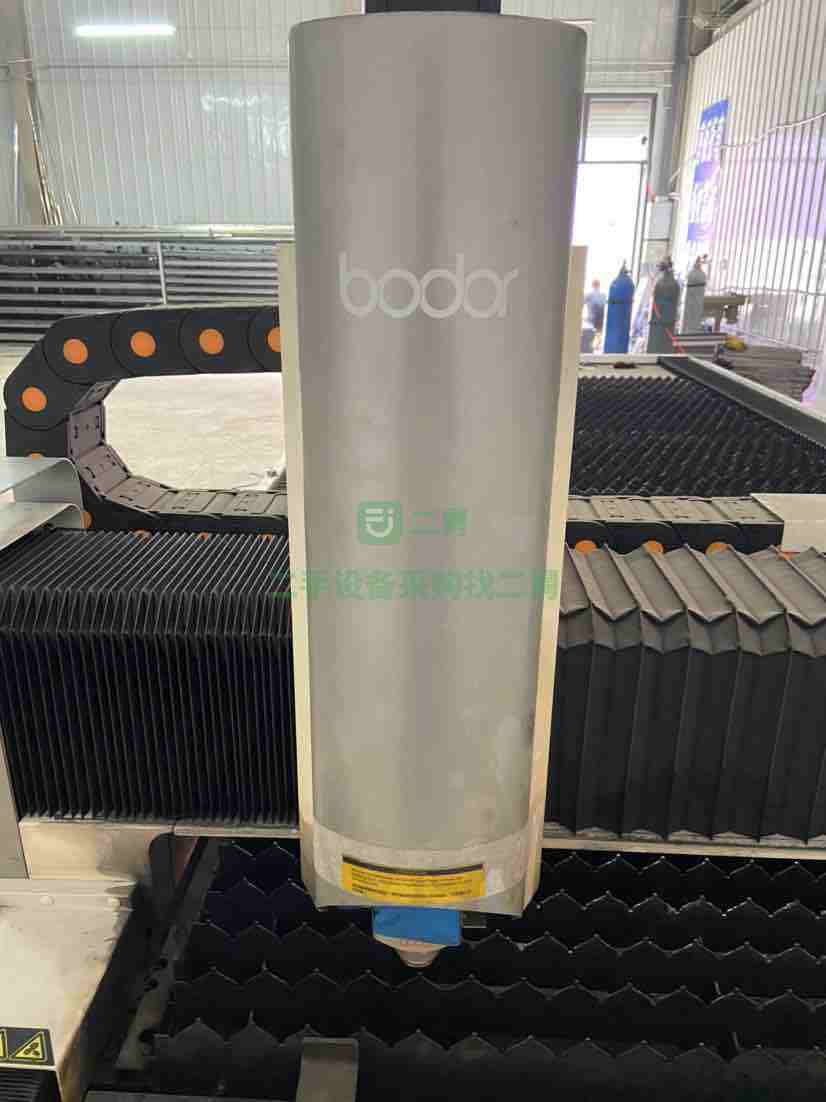 吉林出售二手的4015邦德1500瓦激光切割機(jī)