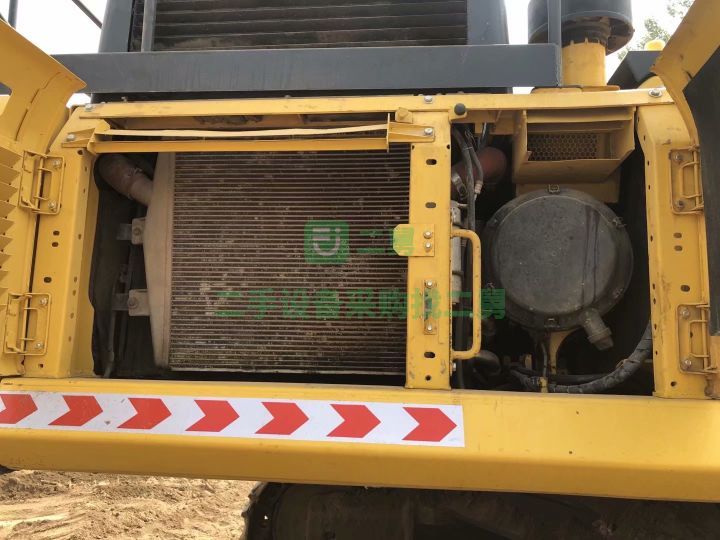 出售進口小松450挖掘機，車況性能好，原版原漆動作協調，相中來談價