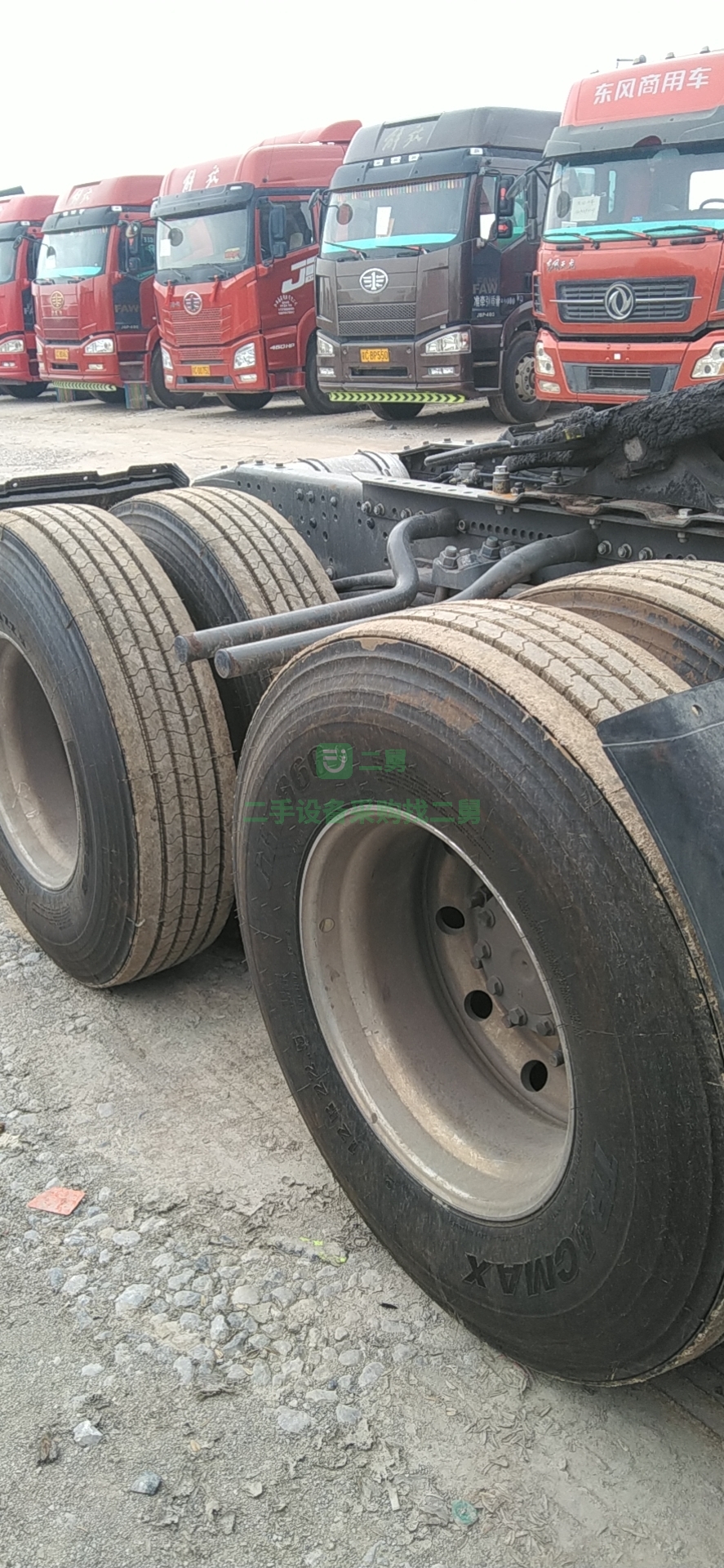 廣西出售汕德卡540馬力牽引車帶液緩兩年整帶全險(xiǎn)