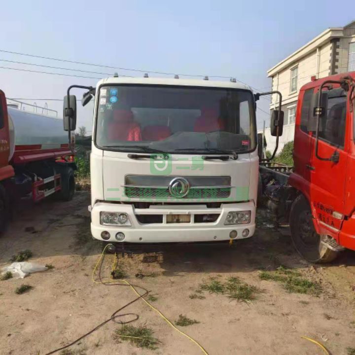 山西出售二手的東風(fēng)天錦12方灑水車，全國送貨