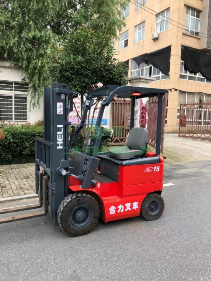 安徽出租二手的合力1.5噸電動叉車