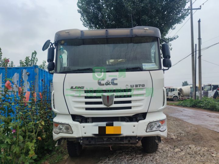 出售精品二手攪拌車，瑞江上裝，大14方罐體