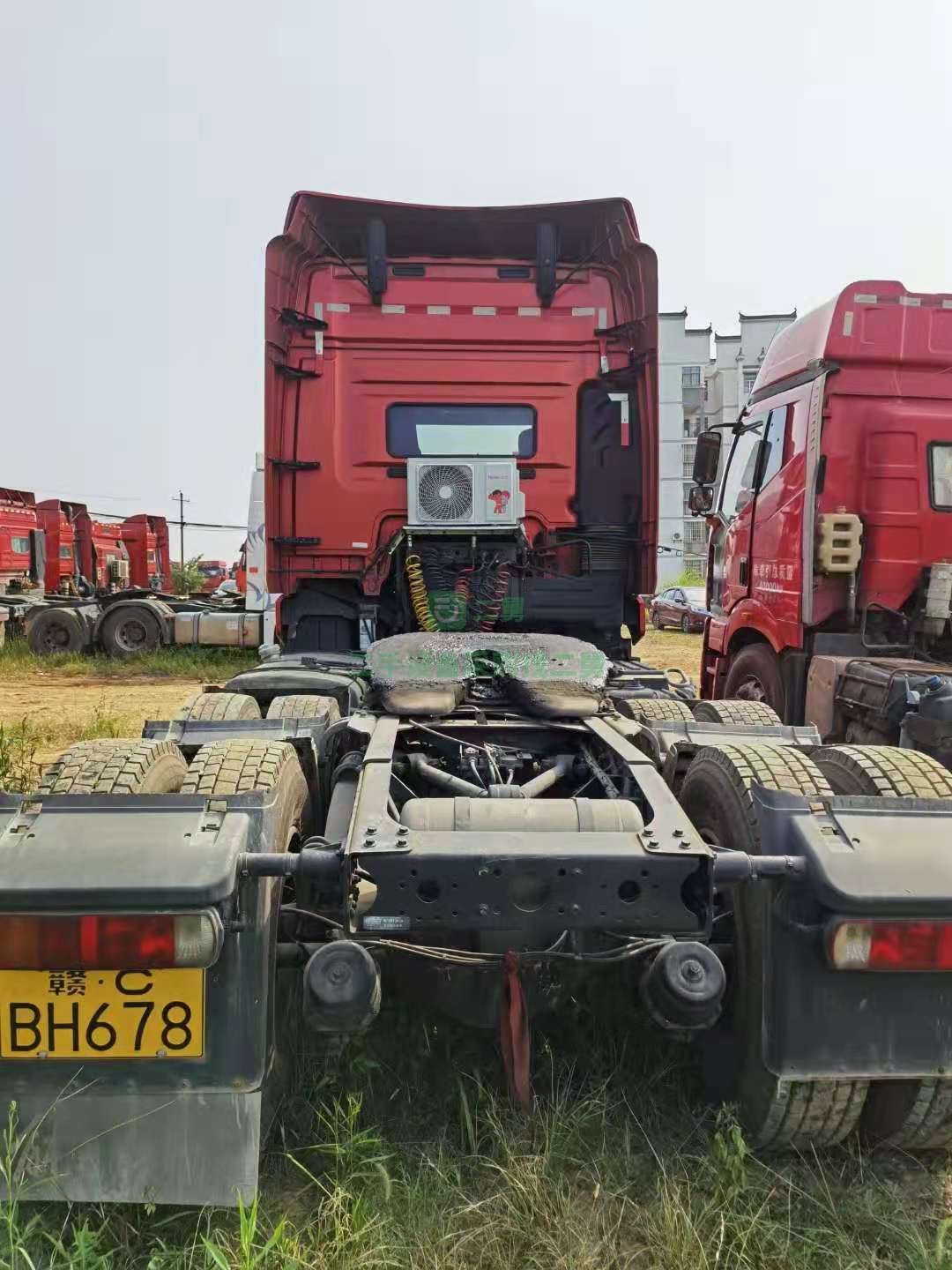 出售牽引車剛好1年JH6 ，550馬力帶強險