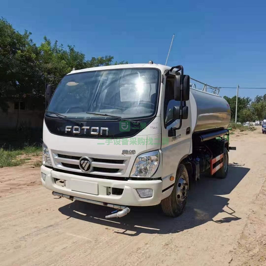 出售奧鈴8立方灑水車，國五車，濰柴發(fā)動機(jī)