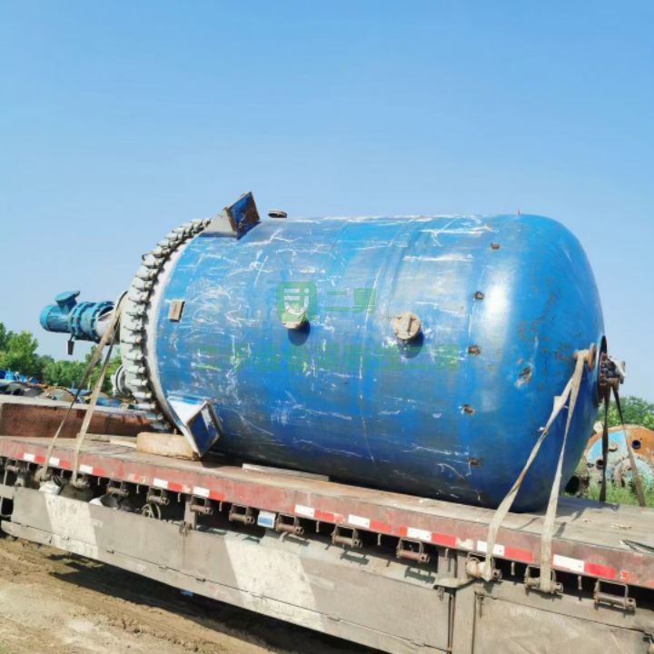 出售江蘇揚陽10立方搪瓷反應釜搪瓷完好