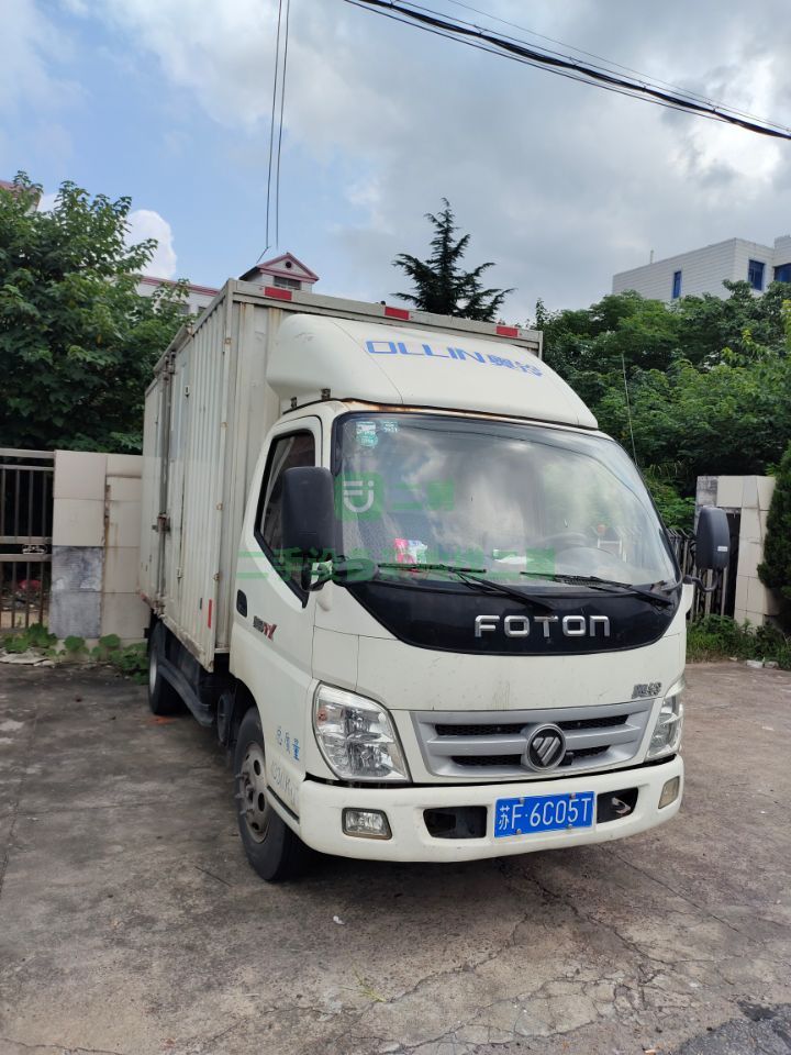 江蘇出售二手的福田奧凌4.2米箱式輕卡貨車