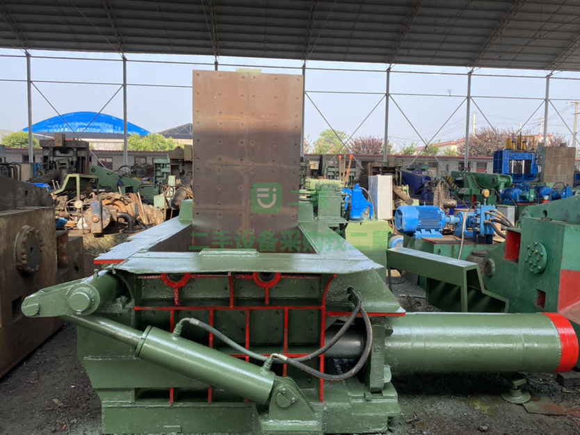 出售二手的九成新的160T金屬液壓壓塊機