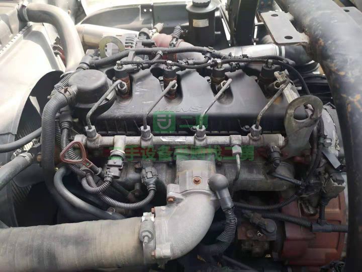 出售歐馬可117馬力五噸灑水車(chē)